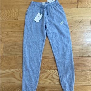 BRAND NEW nike joggers